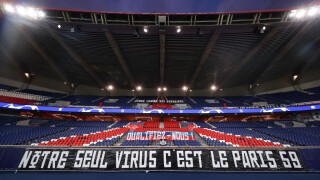 Да си фен по време на пандемия (ВИДЕО)