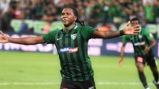 Красив гол в Турция, но удар или центриране? (ВИДЕО)