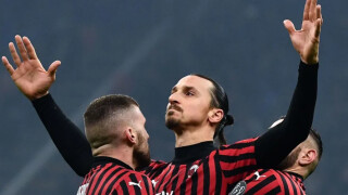 Ибра на върха на атаката и в собствения си идеален отбор