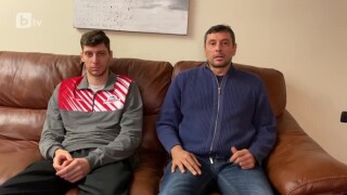 За втори път баща и син печелят титлата заедно (ВИДЕО)