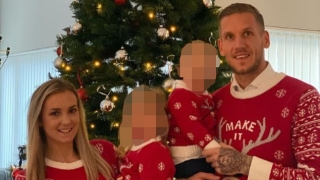 Въоръжени с мачете нахлуха в дома на звезда на 