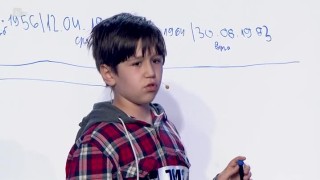 Колко големи числа може да смята малкият Калоян Гешев?