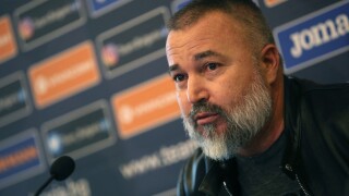 Изненади сред избраниците на Ясен Петров