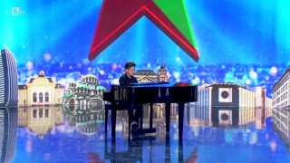Малкият пианист с безграничен талант