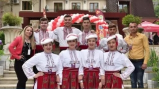 Подкрепа за старт в живота: Дарителска кампания за абитуриенти без родители (ВИДЕО)