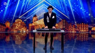 Михаил Косев представя мюзикъл на сцената на 