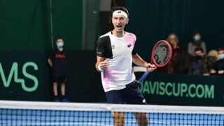 Стаховски - от битката с Федерер до тази за Украйна (ВИДЕО)