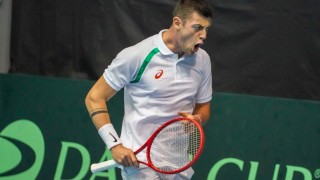 България поведе на Парагвай в първия ден на купа 