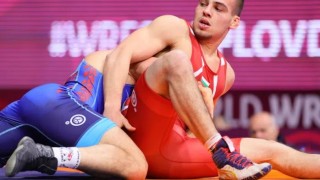 Сребро и бронз за България на младежкото европейско по борба (ВИДЕО)