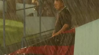 И сам фенът е фен (ВИДЕО)