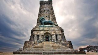 Отборите от Първа лига: Свободата е отговорност (ВИДЕО) 