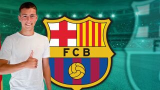 Мартин Георгиев остава в Барселона