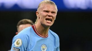 ПСЖ заделя 200 млн. евро за Холанд