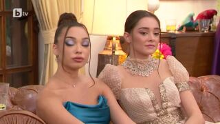 Физиономиите на Айлин и Валерия, когато им е скучно (ВИДЕО) 