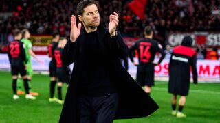 Алонсо напуска Леверкузен, но ще остане в Германия