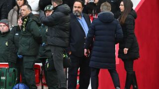 Гръцки милиардер подгони рефер след 0:1 от Ливърпул