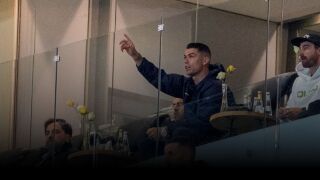 Продължават да тормозят Роналдо с името на Меси 