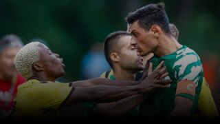 Запорираха сметките на клуб от Първа лига, лицензът виси