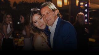 Дъщерята на Салгадо бясна: Не той виси 12 часа в студиото! 