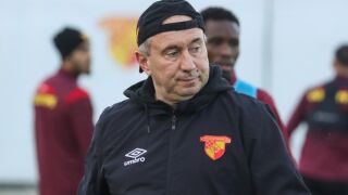 Мъри и Гьозтепе мачкат