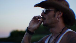 Бивш национал от психиатрията: Не мога да се измъкна сам