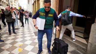 Претърсиха офисите на футболната федерация на Испания