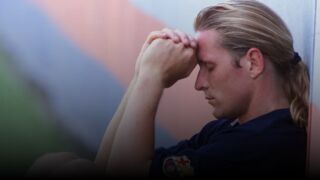 Подписа с Барселона заради жена и съжали горчиво