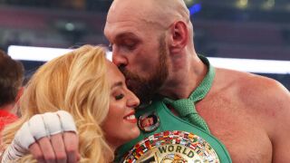 8 е добро число: Тайсън Фюри пак ще става баща