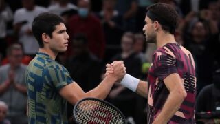 Няма да се спи! Григор играе след полунощ