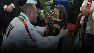 Как Алиса разтопи сърцето на Кубрат Пулев? (ВИДЕО)