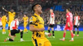 Интер крачи към 1/4-финал на ШЛ, Мартинес влезе в историята