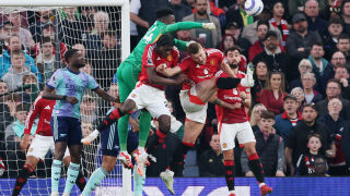 Манчестър Юнайтед направи Ливърпул шампион! (ФАКТФАЙЛ)