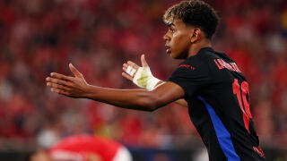 В испанския отбор си отдъхнаха: Ямал може да седи сам в стая 