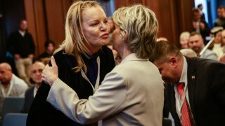 Лечева дари 20 000 лв.: Оставям на съвестта на г-жа Костадинова да прецени