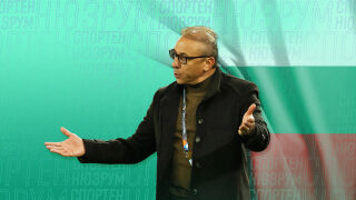 Дума срещу дума: Намалена ли е заплатата на Илиан Илиев? (ВИДЕО)