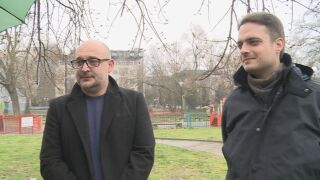 Снимка: „Бъди човек“: Млади доброволци събират храна за възрастни и социално слаби преди Великден