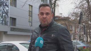 Снимка: Бащата на детето, починало на зъболекарски стол: Беше оставен да умре в ръцете на специализант 