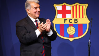 Лапорта остава шеф на Барса. Вижте победния му танц! (ВИДЕО)