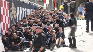 Две от най-свирепите ултрас групи биха един и същи човек. Наказаха го с изгаряне! 