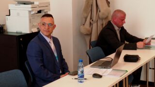 Назначил ли си е заплата? Отправиха нови обвинения към шефа на кикбокса (ВИДЕО)