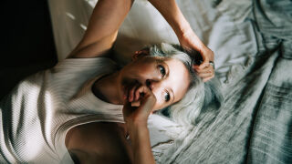 Нов хит срещу безсъние: Къпането на тъмно елиминира проблемите със съня (ВИДЕО)