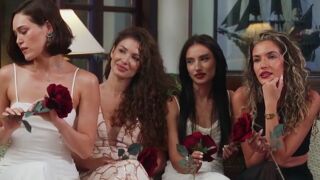 Церемонията на розата в „Ергенът“5 - и 3-те момичета, които си тръгнаха (ВИДЕО)