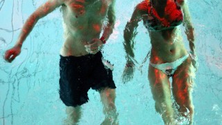 Глезотийка по празниците – джакузи с минерална вода