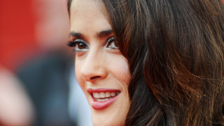 Салма е домакиня. Мъжът й - разглезен пикльо