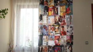 Старите списания се превръщат в... перде