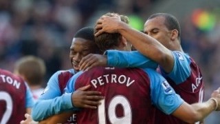 Гол на Стилиян Петров попадна сред най-забележителните във Висшата лига (ВИДЕО)