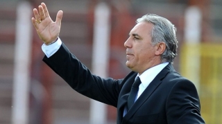 На този ден: Когато 0:0 с Албания беше резил