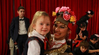 На сцената и зад сцената на последния полуфинал в шоуто