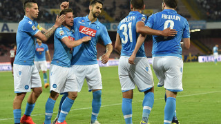 Наполи остава в играта за Шампионска лига (ВИДЕО)