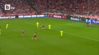 Полският Зоро с прекрасен гол, Байерн изравни (ВИДЕО)
